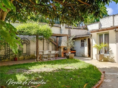 Vente maison 7 pièces 130 m² Saint-Maur-des-Fossés (94100)