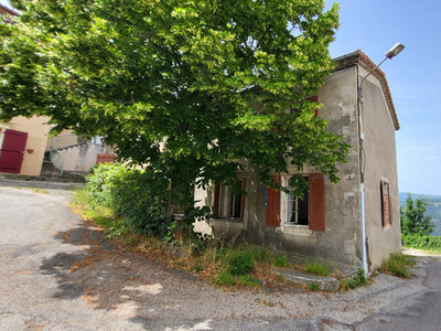 Vente maison 7 pièces 180 m² Saint-Vincent-de-Durfort (07360)