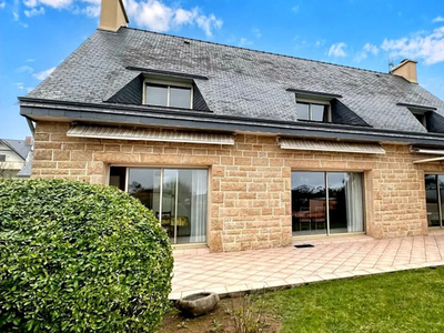 Vente maison 8 pièces 182 m² Crozon (29160)