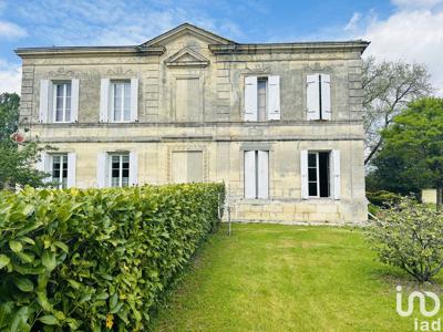 Vente maison 5 pièces 155 m² Civrac-en-Médoc (33340)