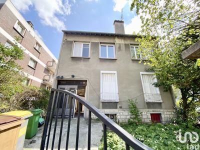 Vente maison 8 pièces 130 m² Vitry-sur-Seine (94400)