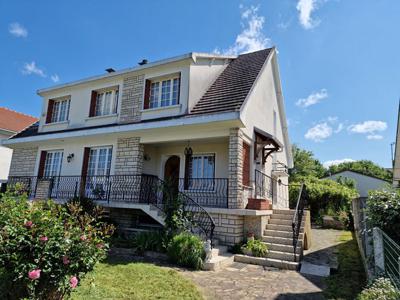 Vente maison 9 pièces 195 m² Saintry-sur-Seine (91250)
