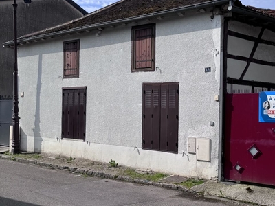 Vente maison 4 pièces 80 m² Brienne-le-Château (10500)