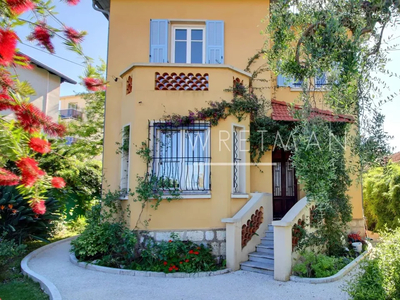 Vente maison 5 pièces 102 m² Antibes (06600)