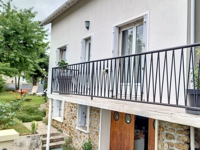 Vente maison 7 pièces 139 m² Paray-Vieille-Poste (91550)