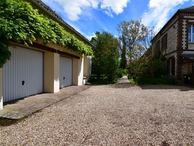 Vente maison 8 pièces 263 m² Bueil (27730)