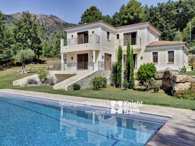 16 room luxury House for sale in La Garde-Freinet, French Riviera