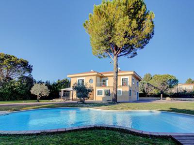 Maison de luxe de 8 pièces en vente Aix-en-Provence, Provence-Alpes-Côte d'Azur