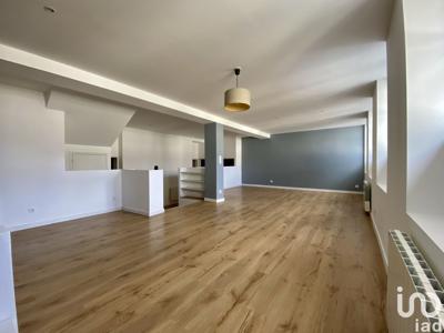 Appartement 3 pièces de 84 m² à Dinan (22100)