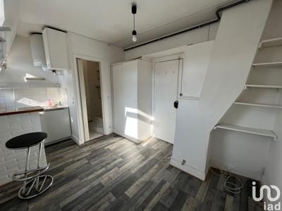 Appartement 1 pièce de 11 m² à Paris (75009)