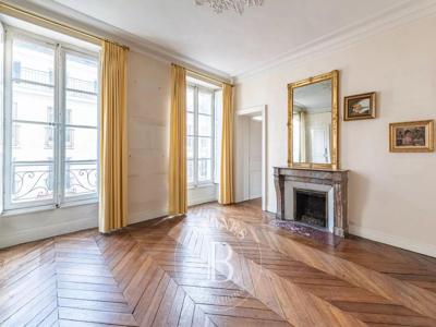 2 bedroom luxury Apartment for sale in Versailles, France