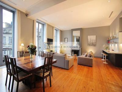Location meublée appartement 4 pièces 135 m²