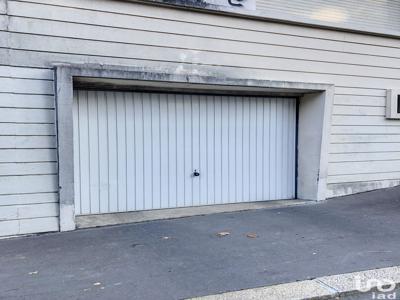 Parking/garage/box de 18 m² à Nantes (44000)