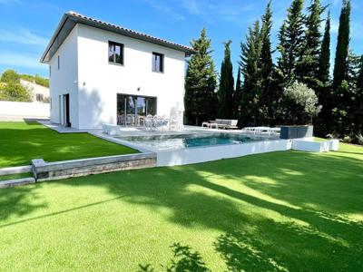 Villa de 6 pièces de luxe en vente Rognac, Provence-Alpes-Côte d'Azur