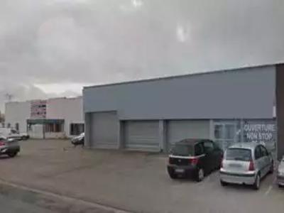 Location de local commercial de 400 m² à Cabestany - 66330