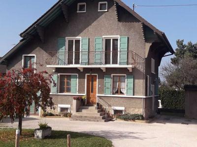 Appartement F3 58m2 dans maison