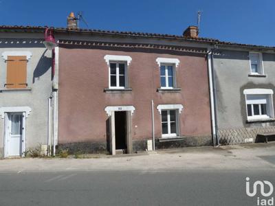 Vente maison 4 pièces 128 m² Saint-Aubin-le-Cloud (79450)