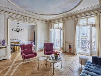 Appartement de 3 chambres de luxe en vente à Champs-Elysées, Madeleine, Triangle d’or, Paris, Île-de-France
