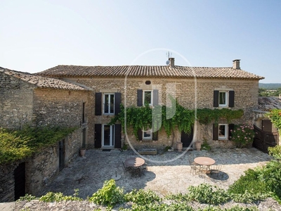 Luxury House for sale in Cabrières-d'Avignon, France