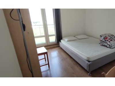 Chambres à louer dans un appartement de 3 chambres à Saint-Denis, Paris