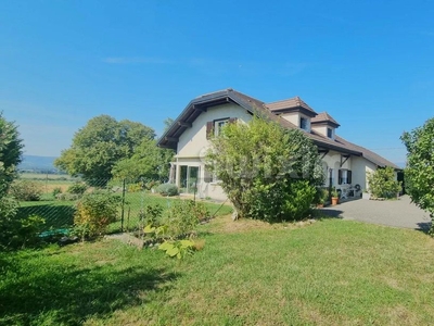 Luxury House for sale in Viry, Auvergne-Rhône-Alpes