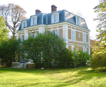 Villa de luxe de 14 pièces en vente Ris-Orangis, Île-de-France
