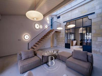 Appartement de luxe de 4 chambres en vente à Bordeaux, France