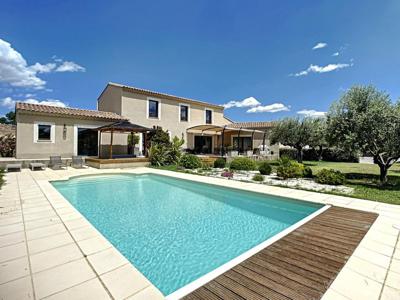 6 room luxury House for sale in Avignon, French Riviera