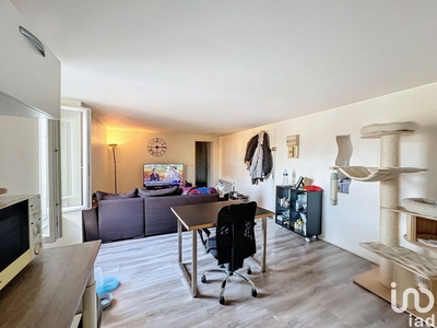 Appartement 2 pièces de 45 m² à Brie-Comte-Robert (77170)