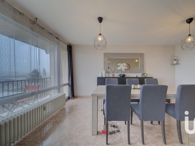 Appartement 5 pièces de 90 m² à Metz (57050)