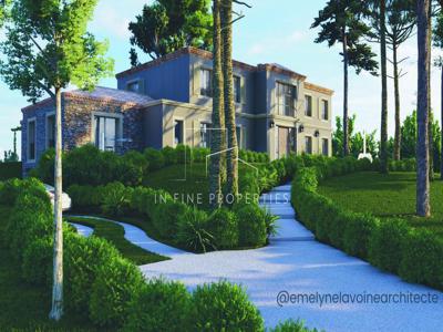 7 room luxury House for sale in Mougins, France