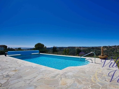 Villa de 6 pièces de luxe en vente Cagnes-sur-Mer, Provence-Alpes-Côte d'Azur