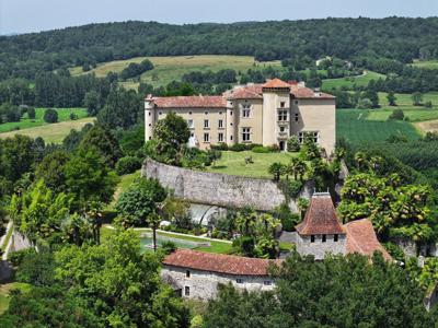 Prestigieux château en vente Prat-Bonrepaux, Occitanie