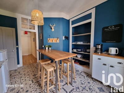 Appartement 3 pièces de 53 m² à Mont-Dore (63240)