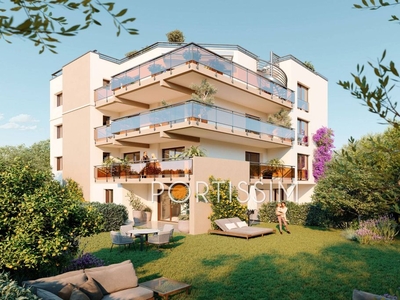 Appartement de luxe de 4 pièces en vente à Saint-Laurent-du-Var, Provence-Alpes-Côte d'Azur
