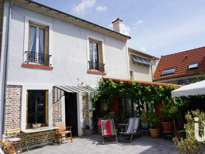 Maison 7 pièces de 180 m² à Colombes (92700)