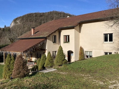 Maison de luxe de 320 m2 en vente Saint-Claude, Bourgogne-Franche-Comté