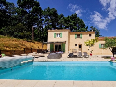 Villa de 8 pièces de luxe en vente Saint-Restitut, France