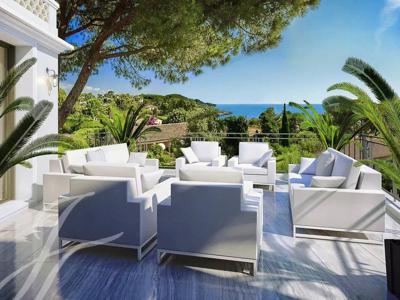 Luxury Flat for sale in Antibes, French Riviera