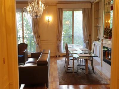 Appartement de 5 pièces de luxe en vente à Champs-Elysées, Madeleine, Triangle d’or, Paris, Île-de-France