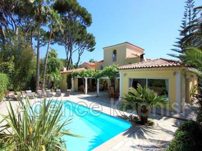 4 bedroom luxury Villa for sale in Cap d'Antibes, France