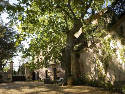 20 room luxury Farmhouse for sale in Montpellier, Occitanie