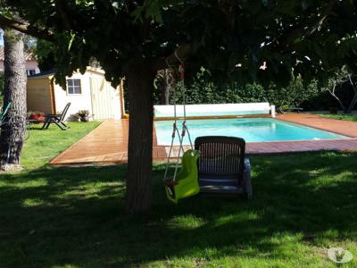 LUBERON: Belle villa avec piscine, jardin clos libre en sept