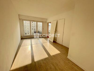 Appartement T1 Paris 20