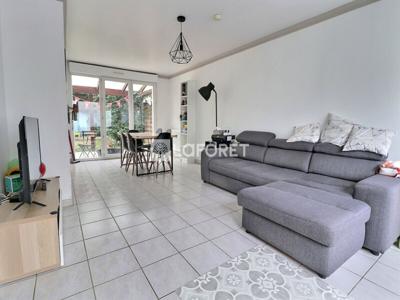 Maison T5 près de Moissy-Cramayel