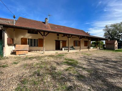 Maison T6 près de LOUHANS