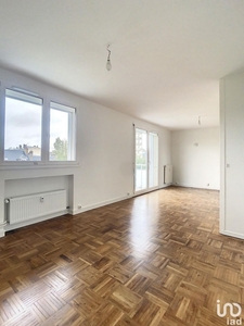 Appartement 4 pièces de 82 m² à Reims (51100)