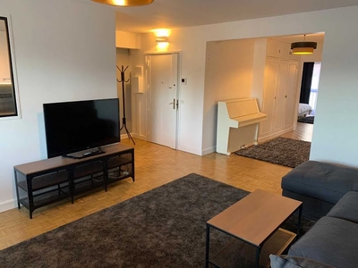 Location appartement 4 pièces 74 m²