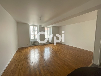 Location appartement 5 pièces 91 m²