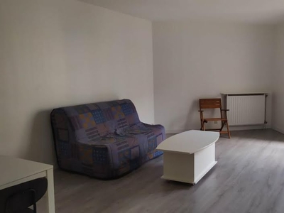 Location meublée appartement 1 pièce 37 m²
